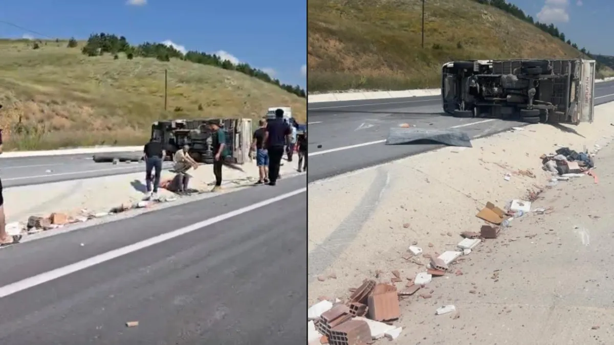 AFYON'DA TUĞLA YÜKLÜ ARAÇ REFÜJE DEVRİLDİ! Bolvadin yolunda feci kaza: 3 yaralı
