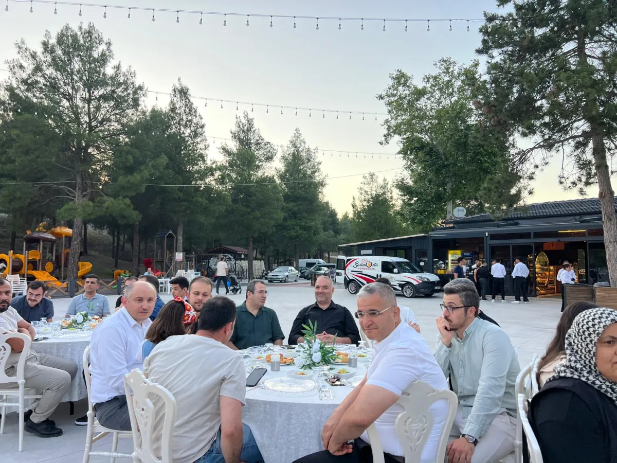 Bucak Adliyesi'nde ayrılık vakti Emeklere teşekkür ve veda