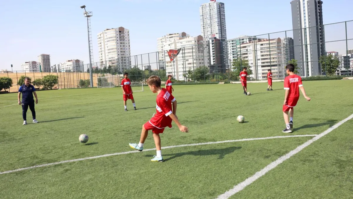 Çankaya ve Gençlerbirliği’nden Ücretsiz Yaz Futbol Okulu