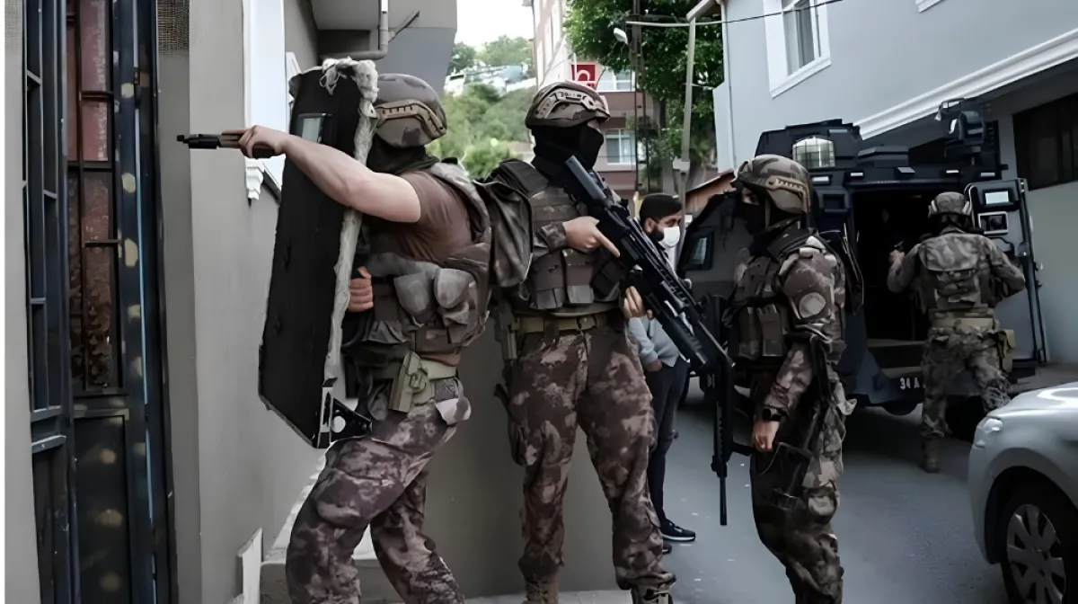 5 İlde Eş Zamanlı Sokak Çetesi Operasyonu: 32 Şüpheli Hakkında İşlem Başlatıldı