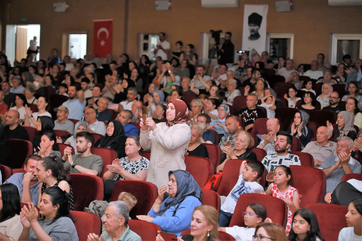 Keçiören Belediyesi Konservatuvarı’ndan Muhteşem Yıl Sonu Konseri