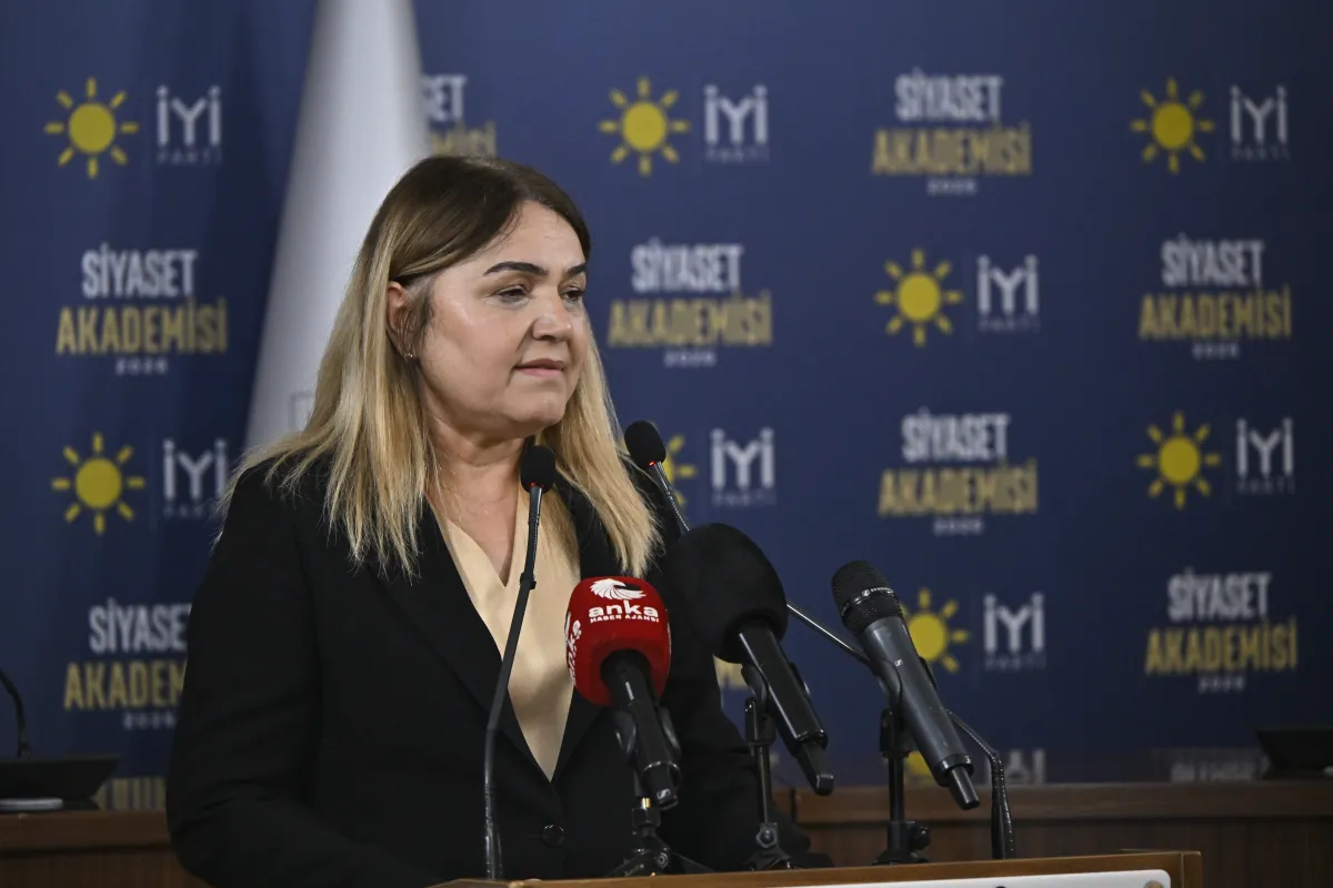 Dervişoğlu: “Türkiye’nin İhtiyacı, Siyaseti Yeniden Milletin Hizmetine Veren Güçlü Bir İradedir”