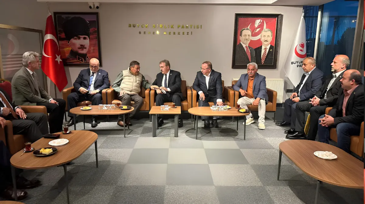 BBP Genel Merkezi’nde Taziye Yoğunluğu
