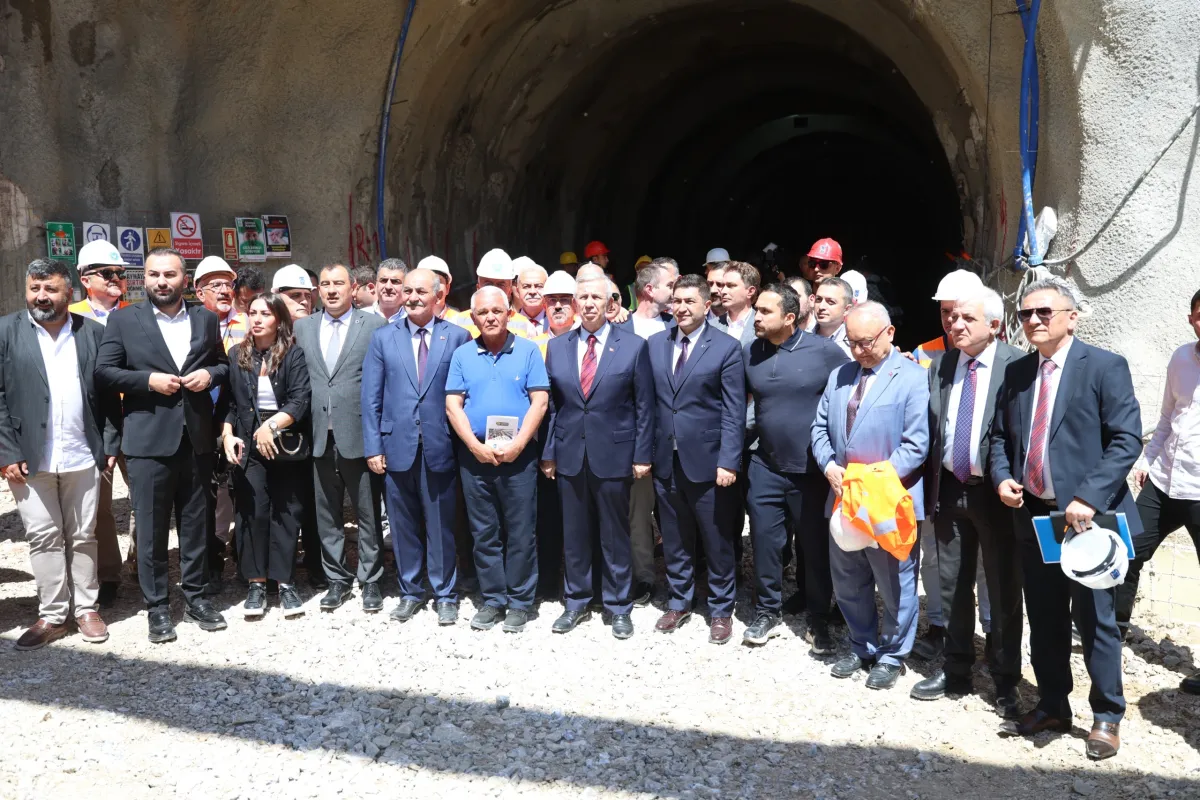Mamak Metrosu’nda Çalışmalar Hız Kesmeden Sürüyor