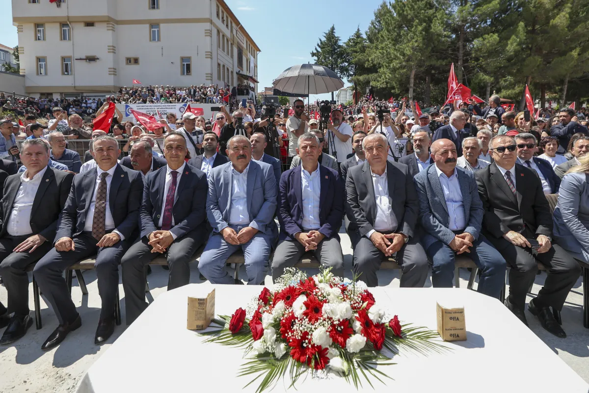 CHP Lideri Özel, Uluslararası Alevilik Çalıştayı ve Rıza Şehri Buluşması’na Katıldı