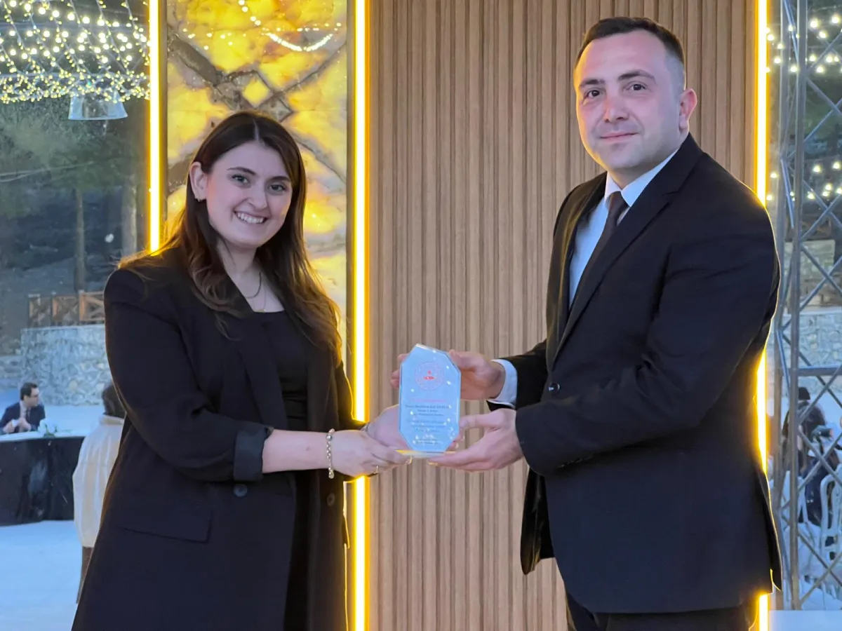 Bucak Adliyesi'nde ayrılık vakti Emeklere teşekkür ve veda