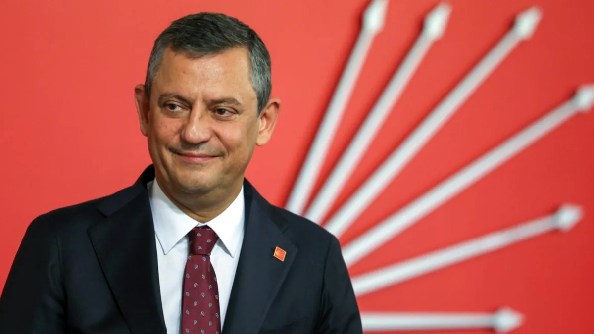 Özgür Özel'den YKS Mesajı: "İçiniz Ferah, Zihniniz Açık Olsun"