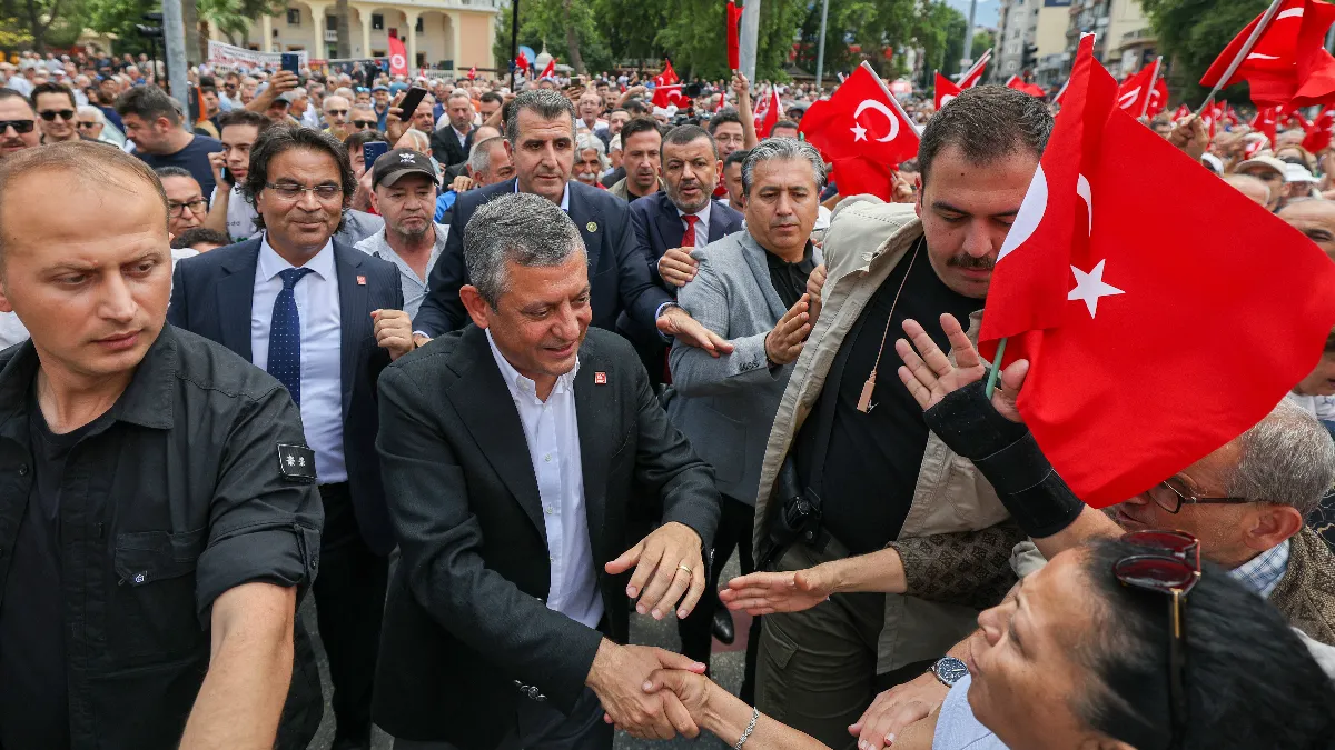 Özgür Özel Denizli'de Konuştu: “Bana İnanın, Bize Güvenin, Biz Başaracağız”