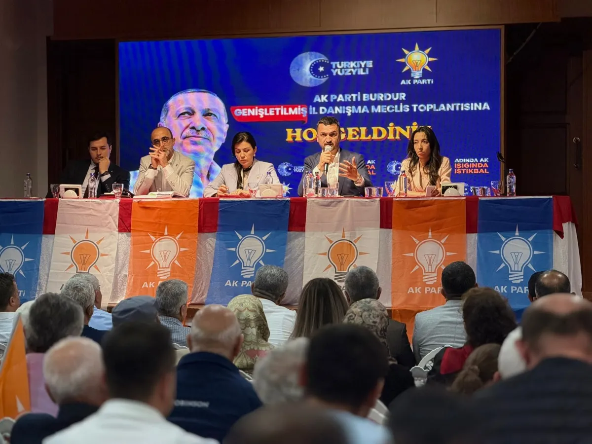AK Parti Burdur’da yeni dönem hedeflerini konuştu