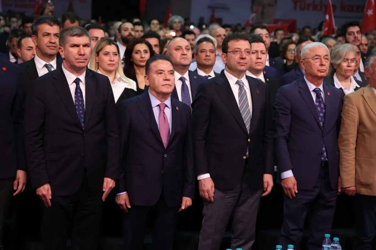   Muhittin Böcek  Konuştukça ortalık karışıyor  "Ekrem İmamoğlu kaç milyoncuk istemiş Böcek Ne kadar Vermiş 