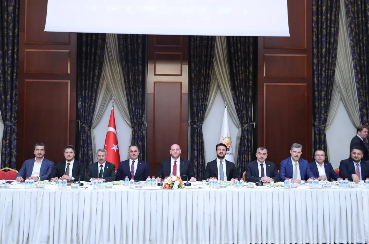 Mustafa Özboyacı AK Parti Genel Merkez’de toplantıya katıldı