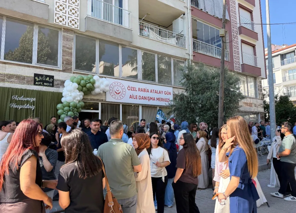 Bucak’ta aile danışmanlığı alanında bir ilk Rabia Atalay Gün Aile Danışmanlığı Merkezi açıldı