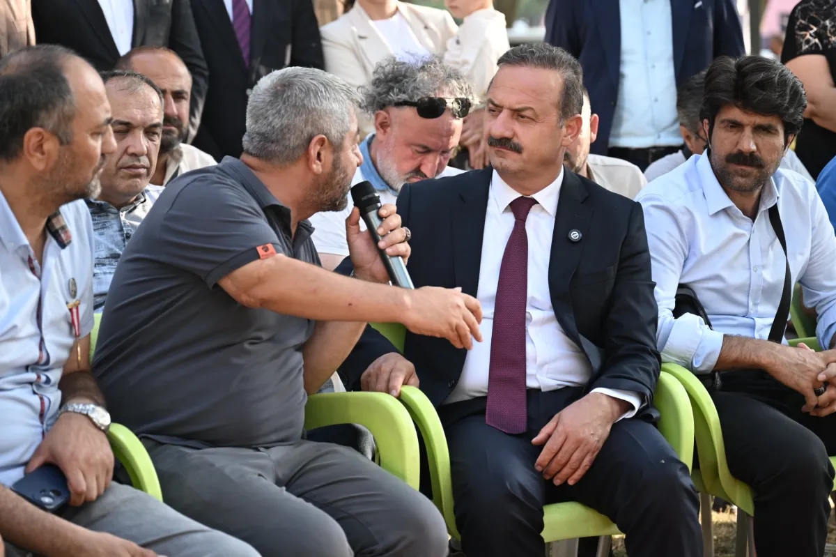 Yavuz Ağıralioğlu: "Eylem Yapmak Zorunda Kaldığınız Bir Ülke Şehidine Vefasını Kaybetmiştir"