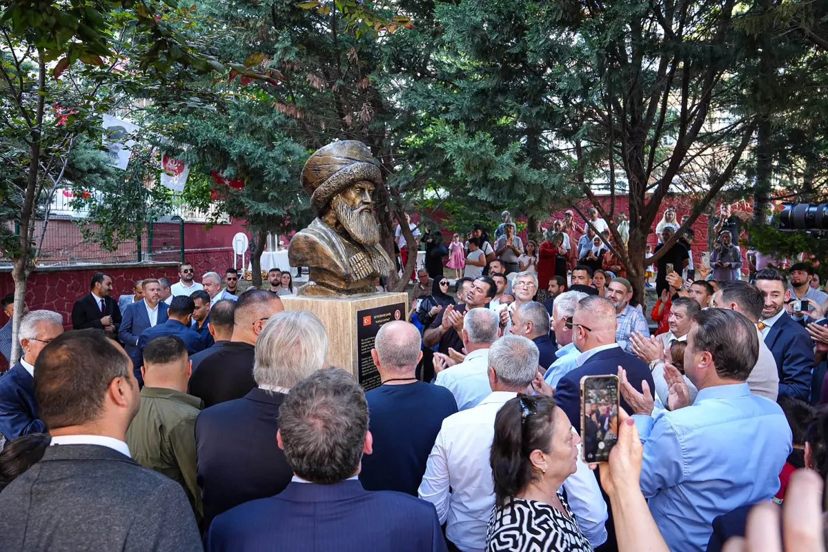 Keçiören'de Şeyh Şamil Büstü Törenle Açıldı