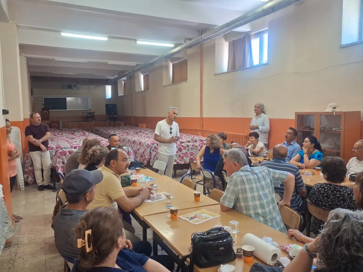 Kırk yıl sonra Burdur Lisesi'nde buluştular