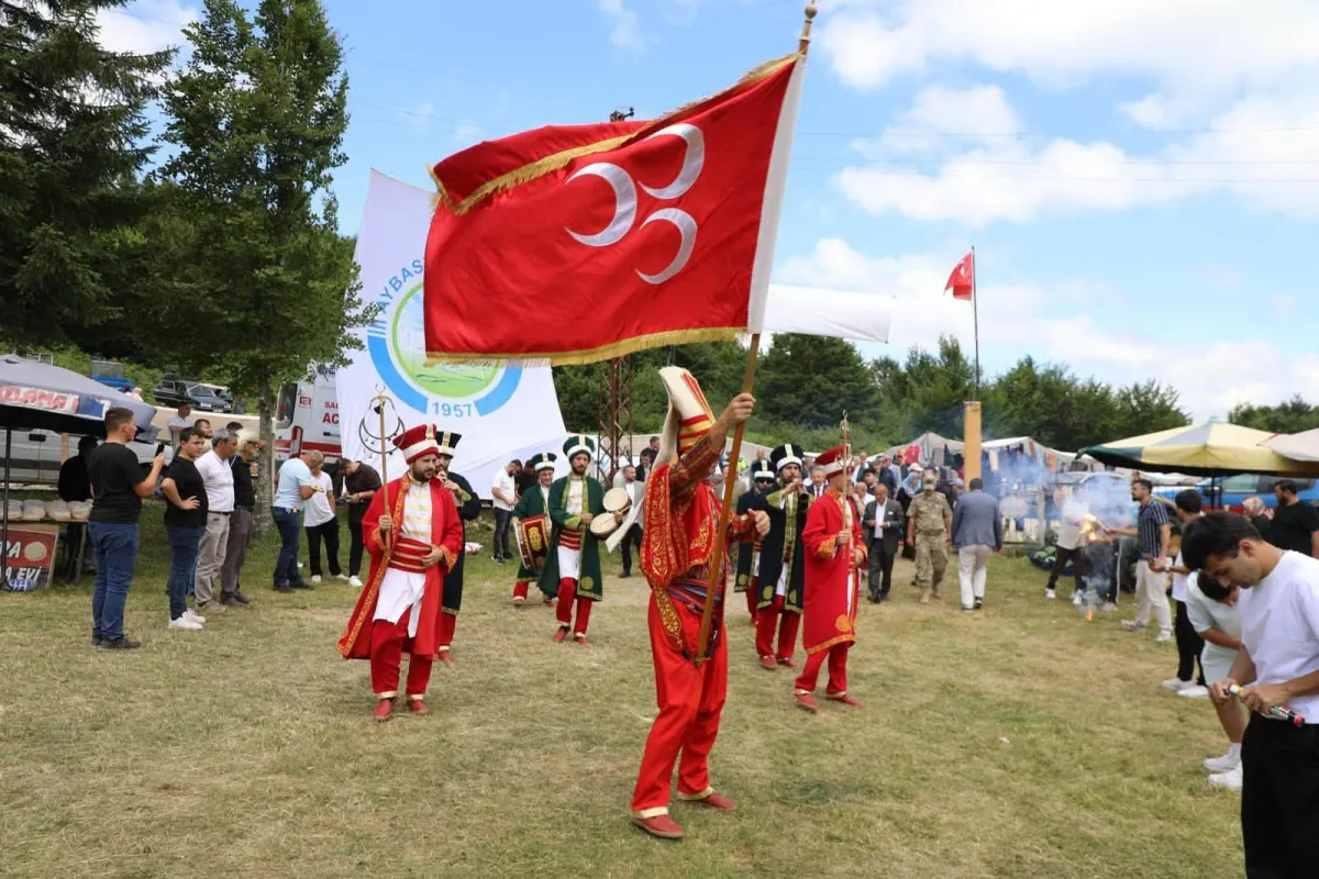Canlı İzle ! 2026 Ordu 918. Aybastı Perşembe Yaylası Yağlı Güreşleri Başladı .Başpehlivan Kim Olur