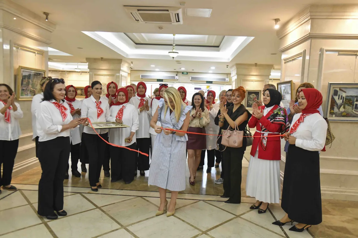 Çubuk Kadınlar Lokali’nin El Emeği Eserleri Başkentlilerle Buluştu