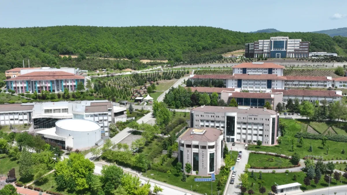 Düzce Üniversitesi tanıtım günleri başlıyor