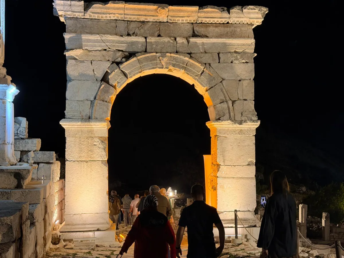 Tarihin kalbinde İdil Biret'e vefa Sagalassos'ta unutulmaz gala konseri