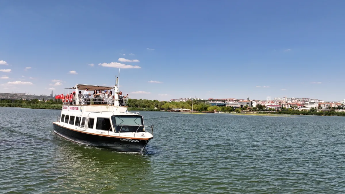 Göktürk Teknesi Yeniden Mogan Gölü'nde Seferde