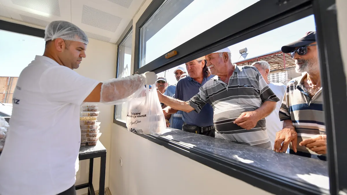 Mersin'de mahalle mutfakları 59 noktada hizmet veriyor