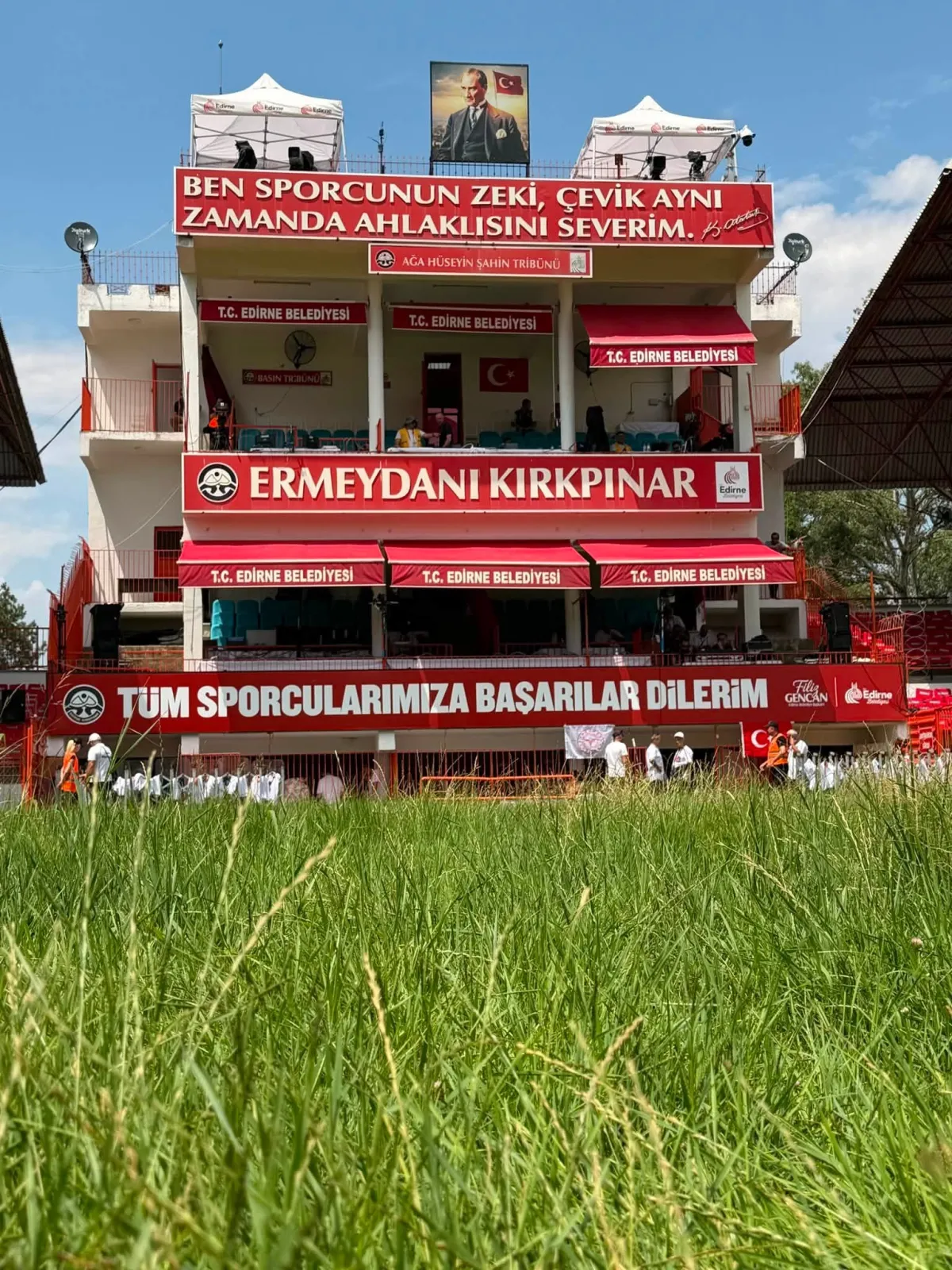 2026 Kırkpınar Yağlı Güreşleri Ne Zaman, Saat Kaçta ve canlı yayın Hangi Kanalda? 665. Kırkpınar Başpehlivanları Listesi!