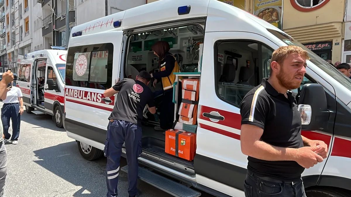 Niğde'de nişanlı çiftin 'ayrılık' kavgası kanlı bitti: 1 kişi yaralandı