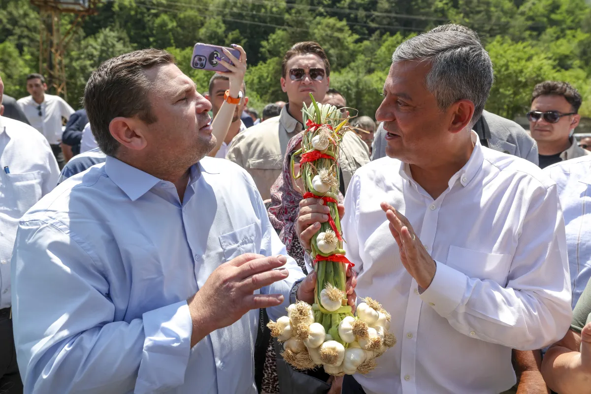 Özgür Özel Kastamonu'da Orman Köylüleriyle Buluştu: "Esas Hedefimiz Ülkedeki Sömürüyü Bitirmek"