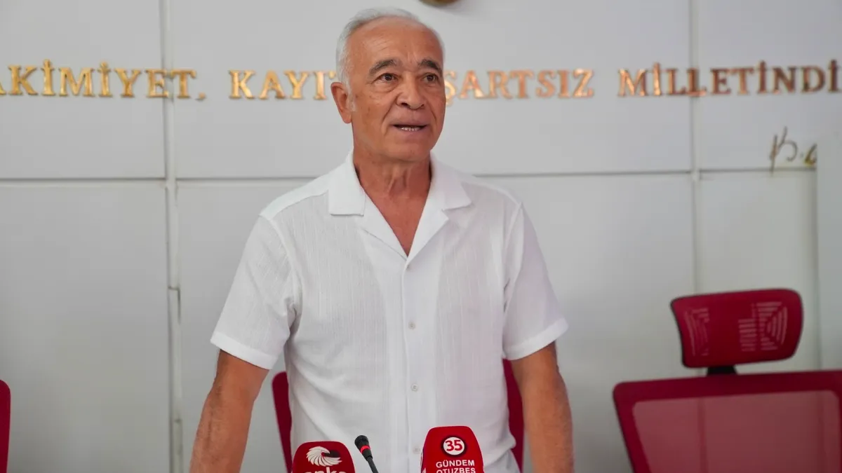 Seferihisar Belediye Başkan Vekili, Fuat Gümüş oldu