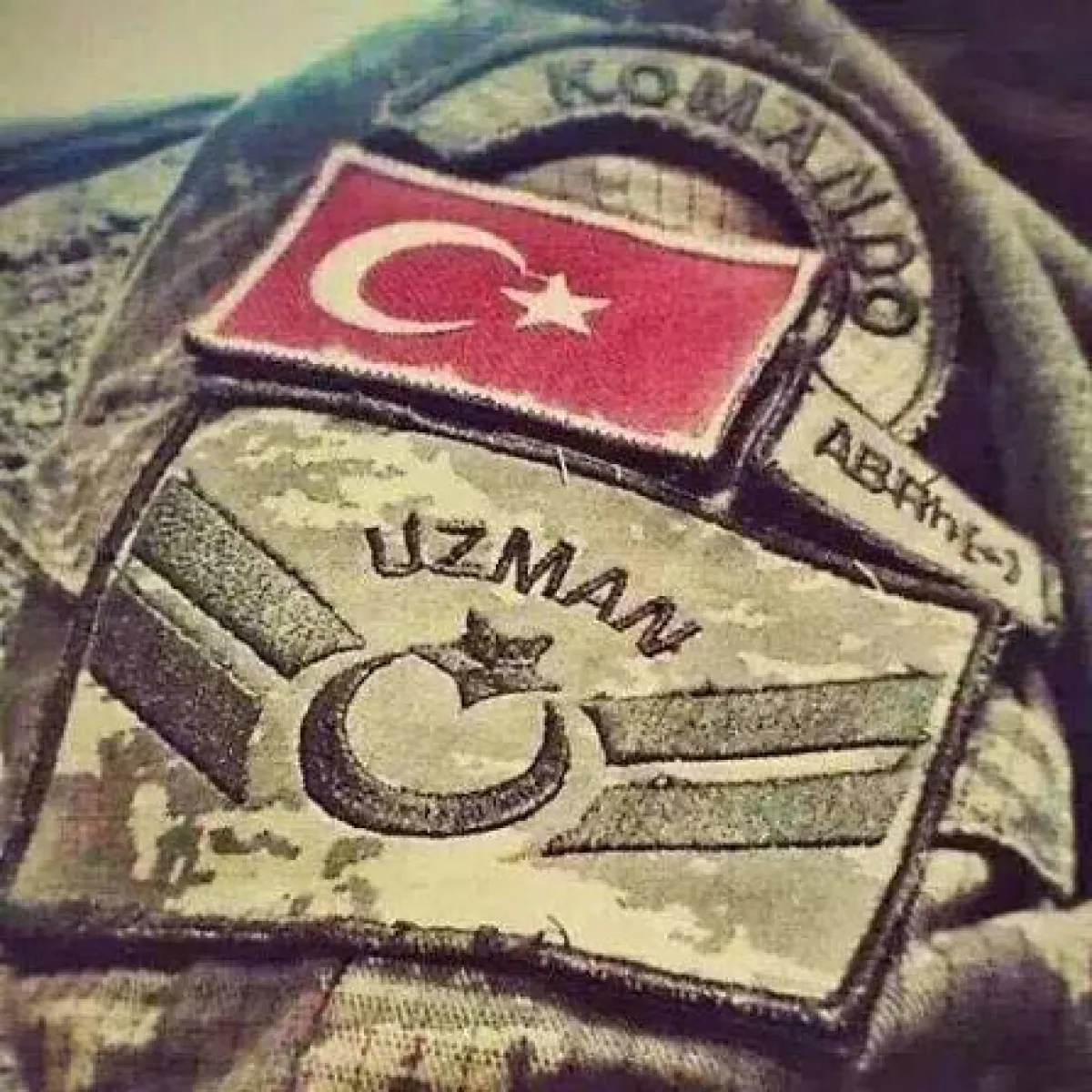 Yeni Yol Grubu'ndan TBMM'deki Oylama Sürecine Tepki: "Uzman Erbaş Kanunu"nun 7. ve 8. Maddelerine İlişkin Usul Tartışması Gündeme Taşındı