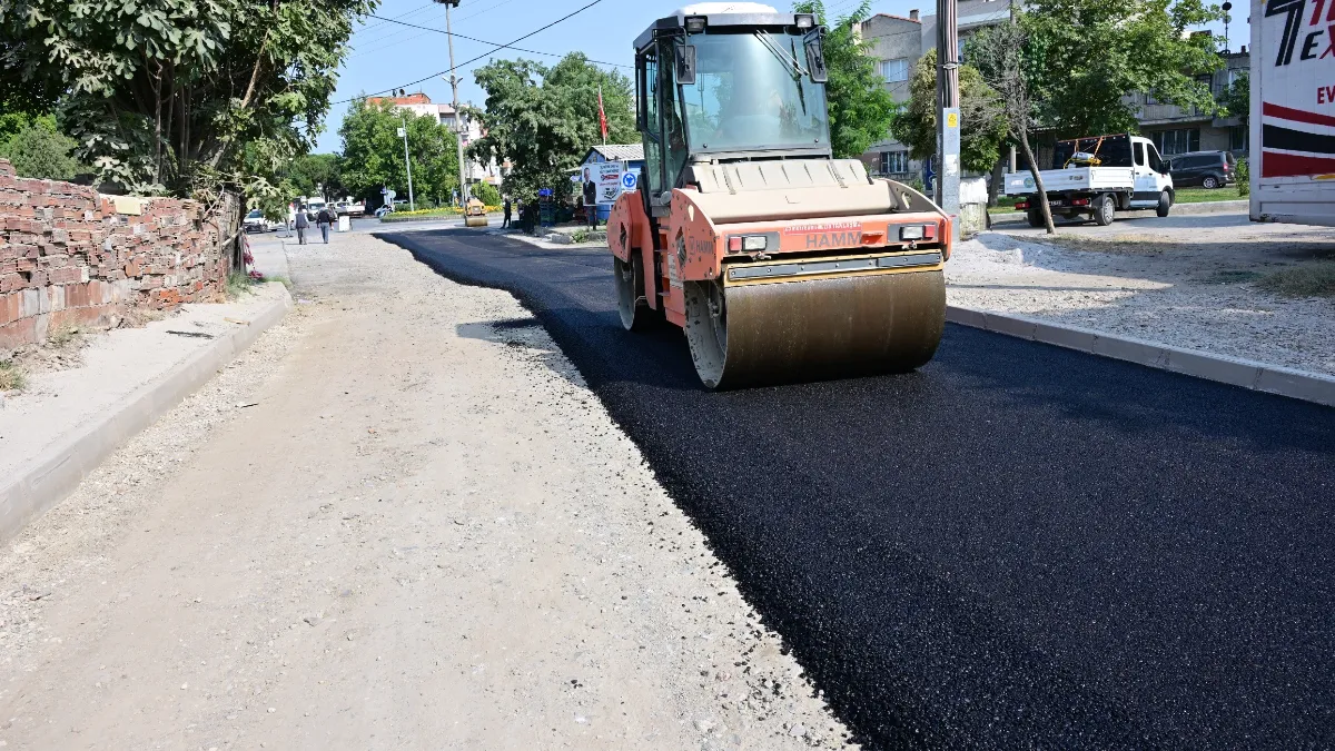 Turgutlu’da asfalt seferberliği sürüyor