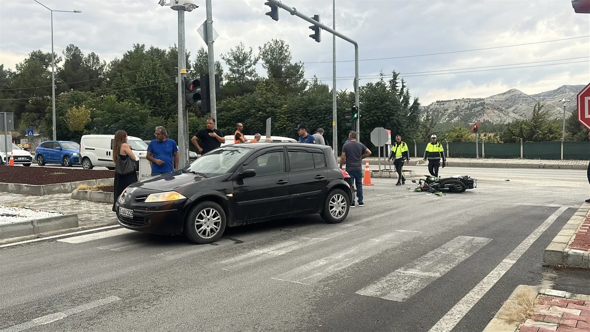 Burdur'da Otomobille Çarpışan Motosikletin Sürücüsü Belli oldu işte detaylar
