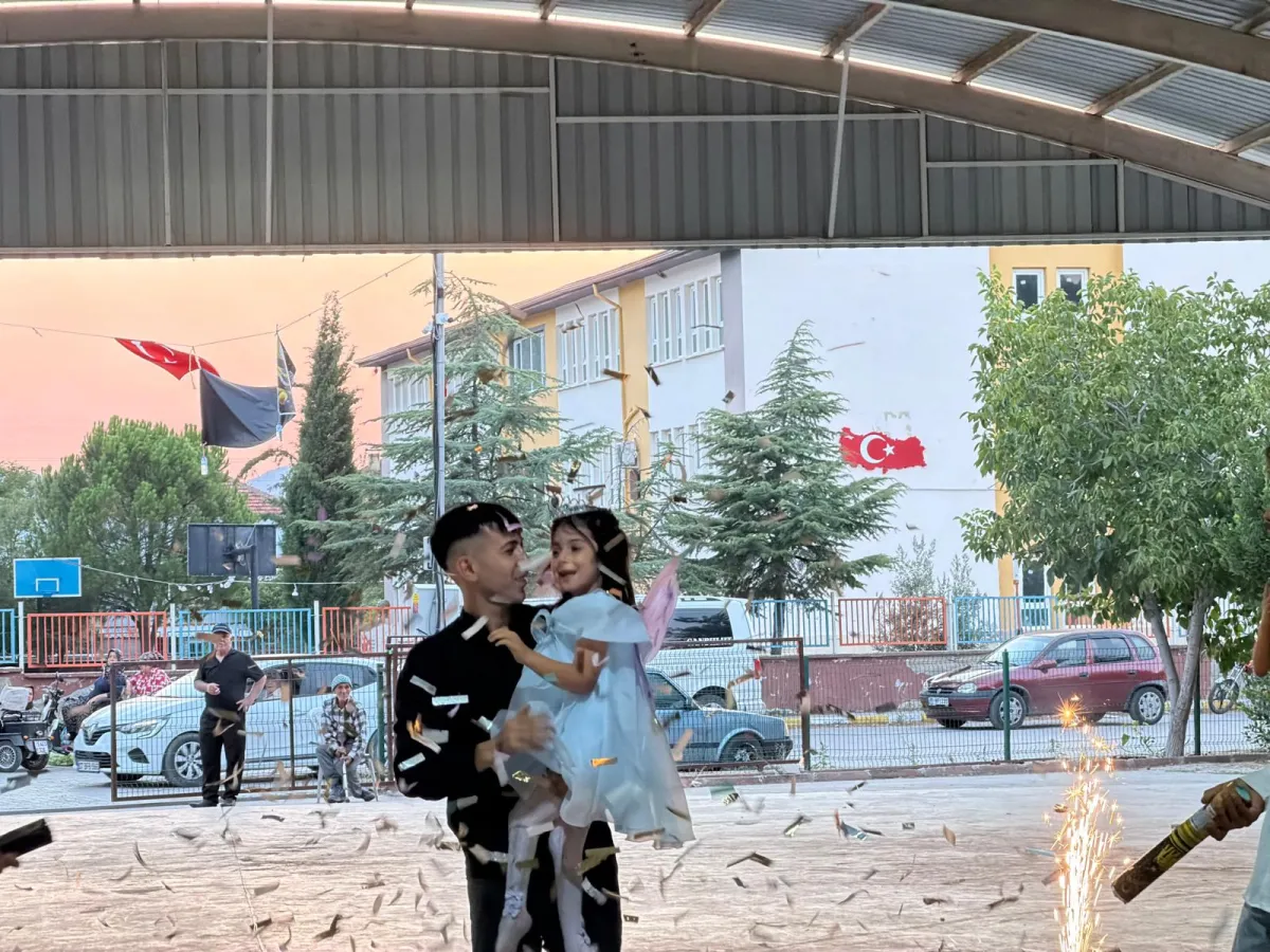 Küçük Yağmur 6 yaşında Şimdi en büyük hayali için destek bekliyor