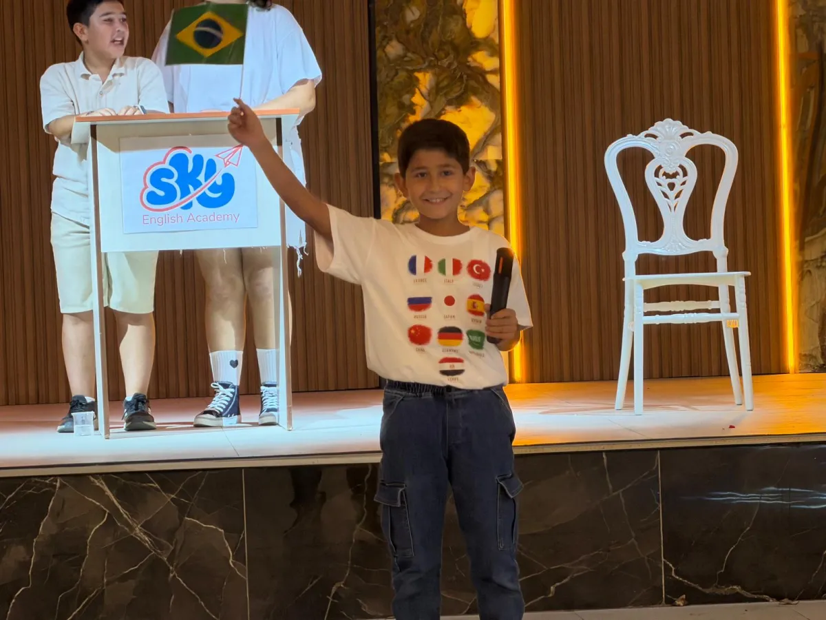 Bucak’ta yabancı dil eğitimine yeni bir soluk SKY English Academy yaz kursunu tamamladı, yeni döneme hazırlanıyor