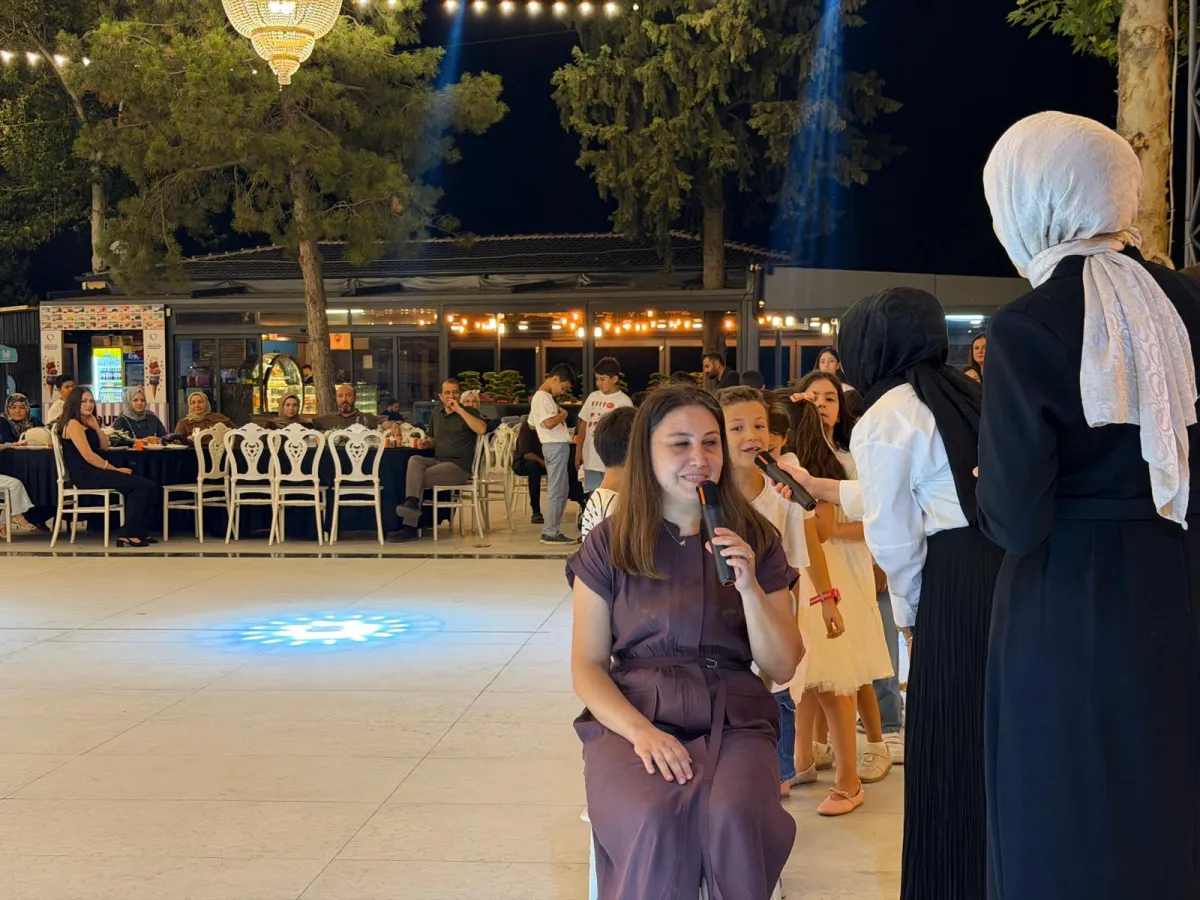 Bucak’ta yabancı dil eğitimine yeni bir soluk SKY English Academy yaz kursunu tamamladı, yeni döneme hazırlanıyor