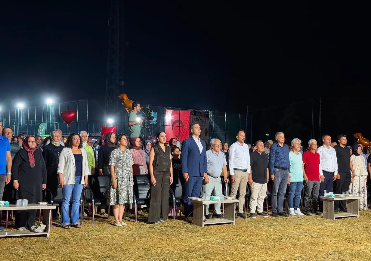 Kremna Kültür ve Sanat Festivali Çamlık Köyü’nde coşkuyla gerçekleştirildi