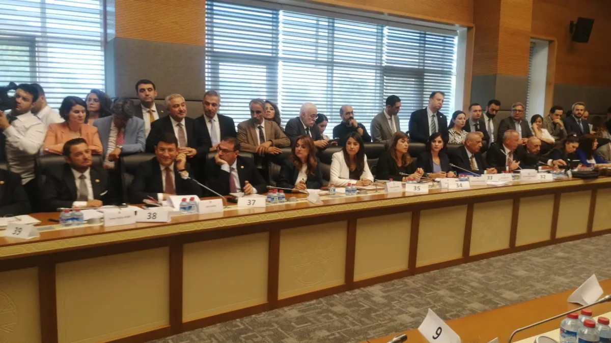 "Terörsüz Türkiye” Teklifi Adalet Komisyonundan Geçti: Soruşturma, Kovuşturma ve İnfazlara Erteleme Düzenlemesi