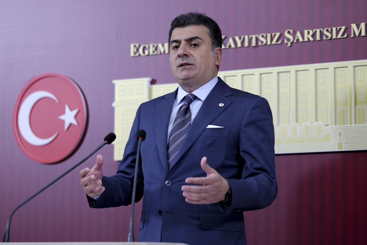 Ankara, Yeni Parti Sözcüsü Zeynel Emre'den MYK Sonrası Dikkat Çeken Açıklamalar