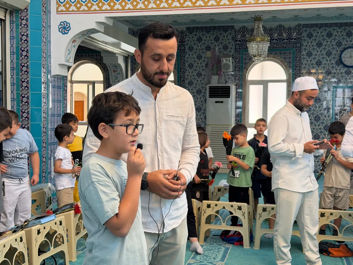 Miniklerin pide daveti karşılıksız kalmadı Vali Bilgihan Bucak’ta öğrencilerle buluştu