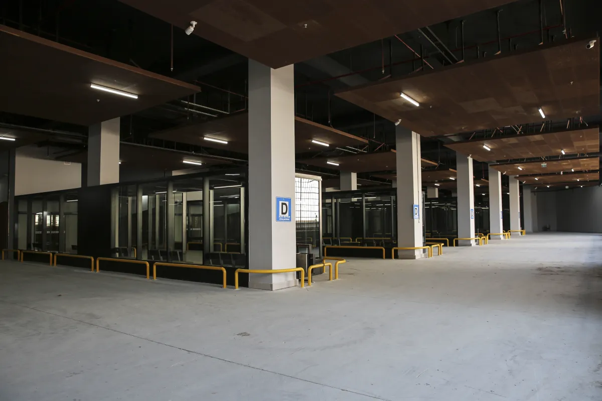 Ulus’ta Dolmuşlar Yeni ve Modern Duraklarına Kavuşuyor