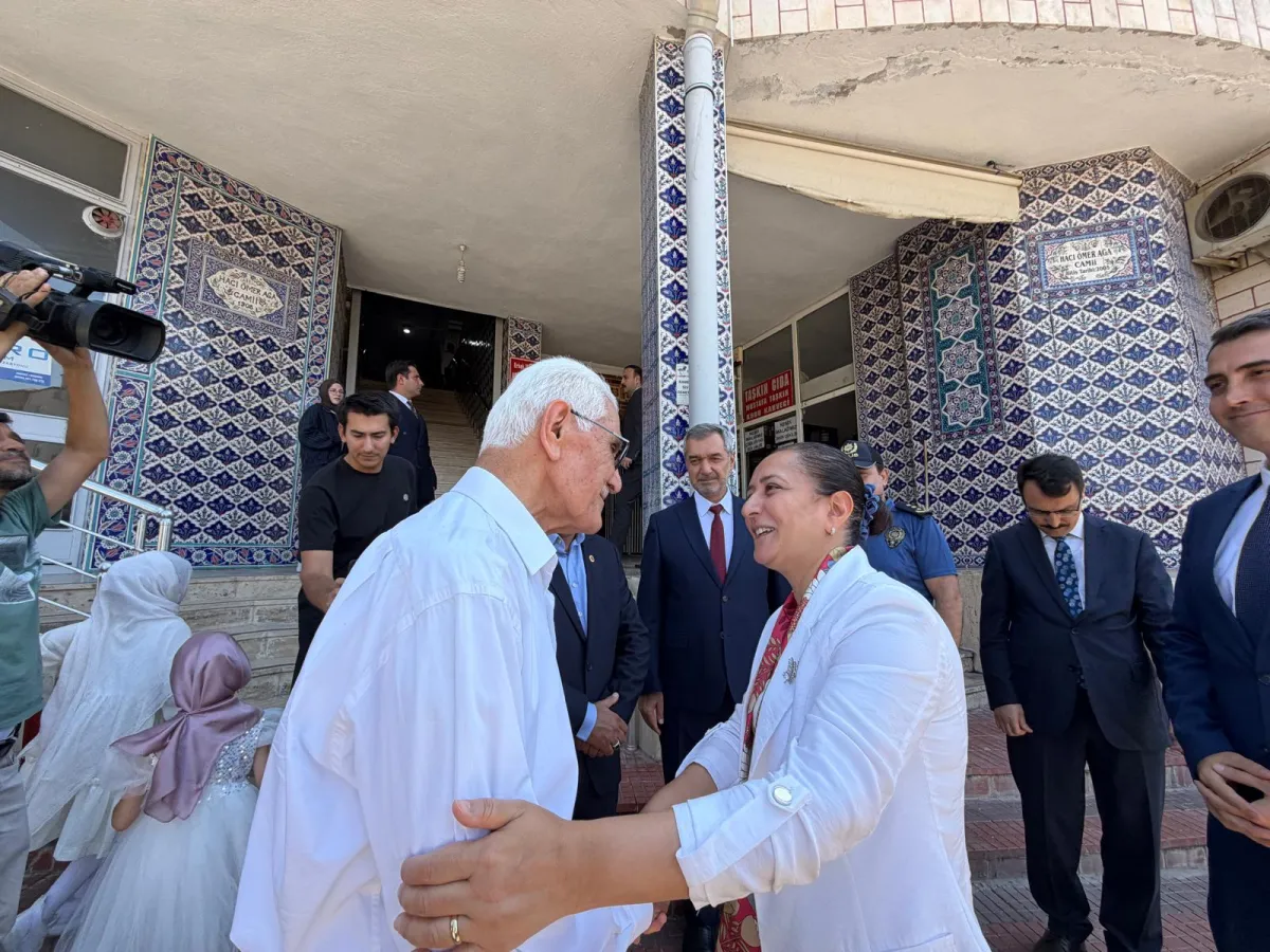 Miniklerin pide daveti karşılıksız kalmadı Vali Bilgihan Bucak’ta öğrencilerle buluştu