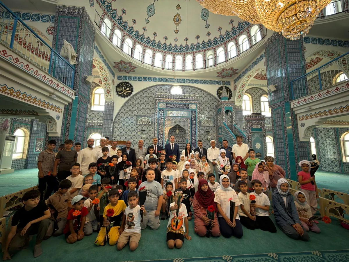 Miniklerin pide daveti karşılıksız kalmadı Vali Bilgihan Bucak’ta öğrencilerle buluştu