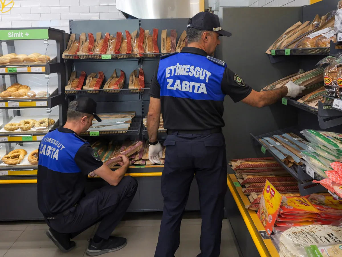 Etimesgut’ta Zabıta Ekiplerinden Kapsamlı Denetim