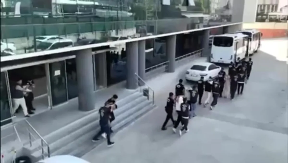 Denizli, Afyonkarahisar ve Ankara  dahil 18 ilde yasa dışı bahis ve dolandırıcılık operasyonu: 37 tutuklama