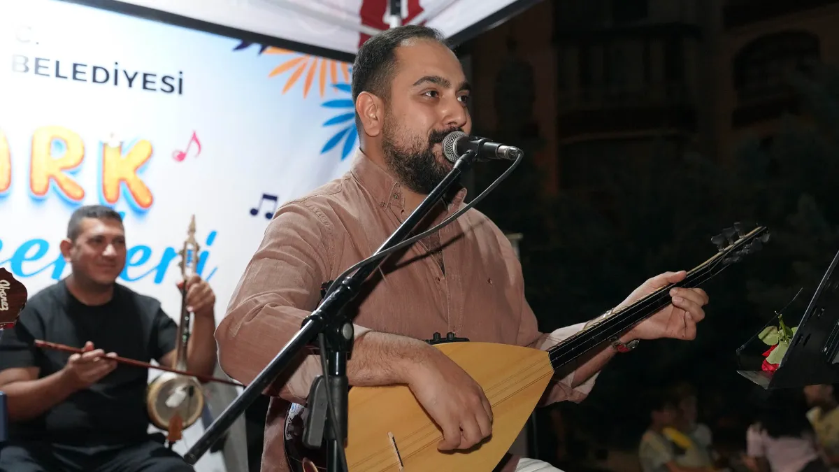 ANKARA- Keçiören’de Park Konserlerine Yoğun İlgi