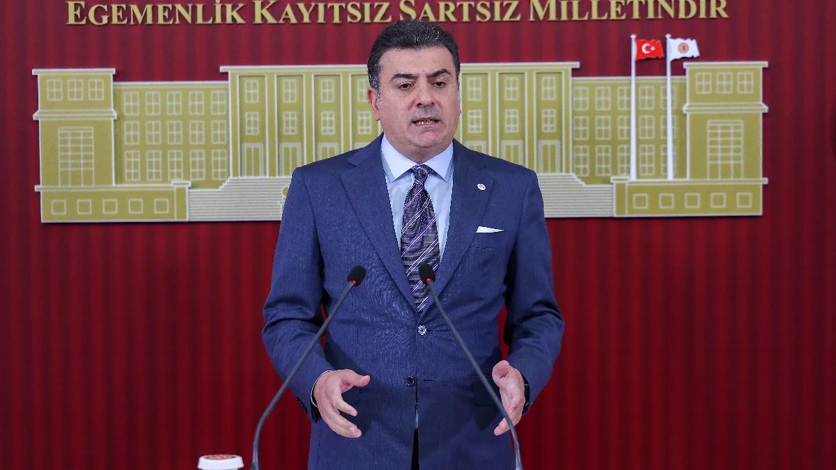Ankara, Yeni Parti Sözcüsü Zeynel Emre'den MYK Sonrası Dikkat Çeken Açıklamalar
