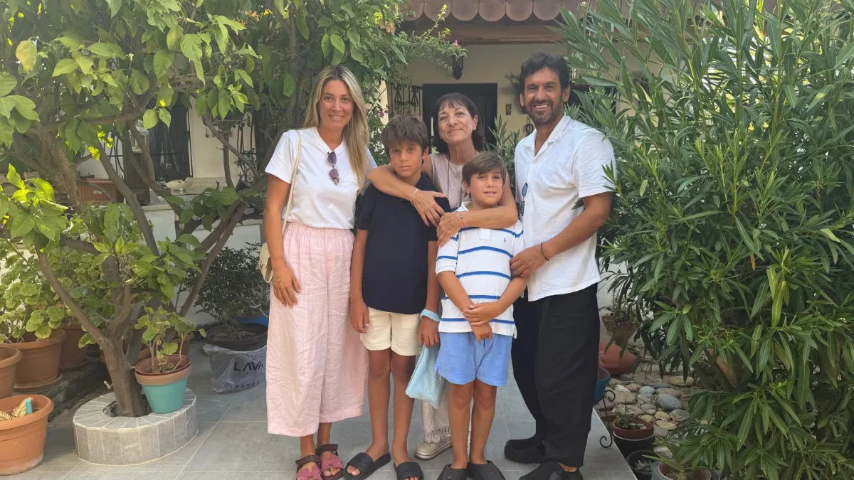 Birlik ve Kardeşlik Mesajına Anlamlı Ziyaret: Batuhan Mumcu’dan Ahmet Kaya’nın Ailesine Vefa Buluşması