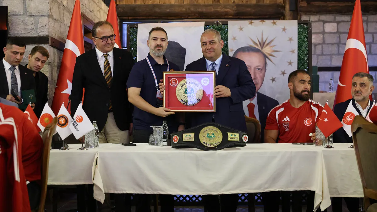 Dünya Geleneksel Güreş Camiası Keçiören’de Buluştu