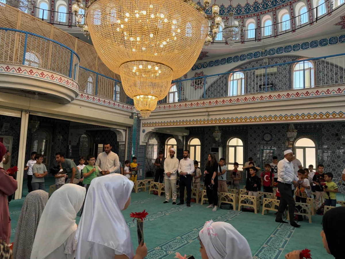 Miniklerin pide daveti karşılıksız kalmadı Vali Bilgihan Bucak’ta öğrencilerle buluştu