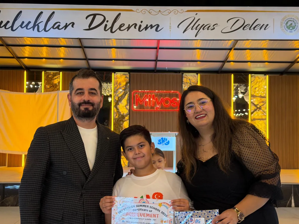 Bucak’ta yabancı dil eğitimine yeni bir soluk SKY English Academy yaz kursunu tamamladı, yeni döneme hazırlanıyor
